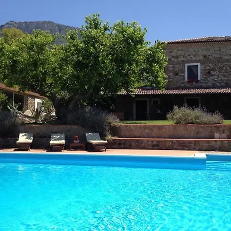 Residenza Giancesare Family 4* Paestum