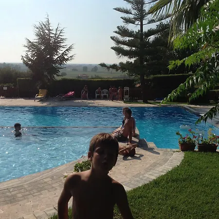 Residenza Giancesare Family 3* Paestum