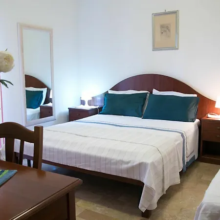 Residenza Giancesare Family Aparthotel 3*